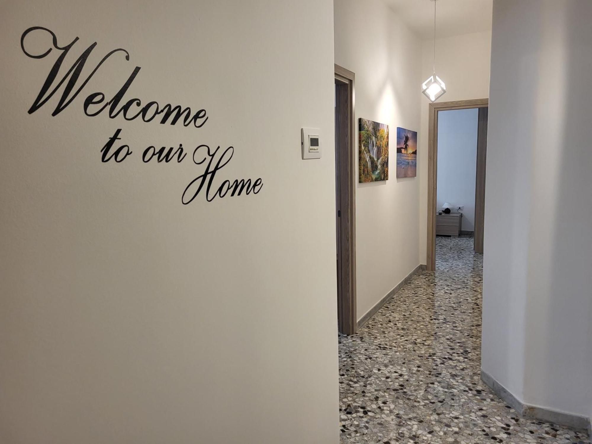 Apartamento Garibaldi Square Bari Exterior foto