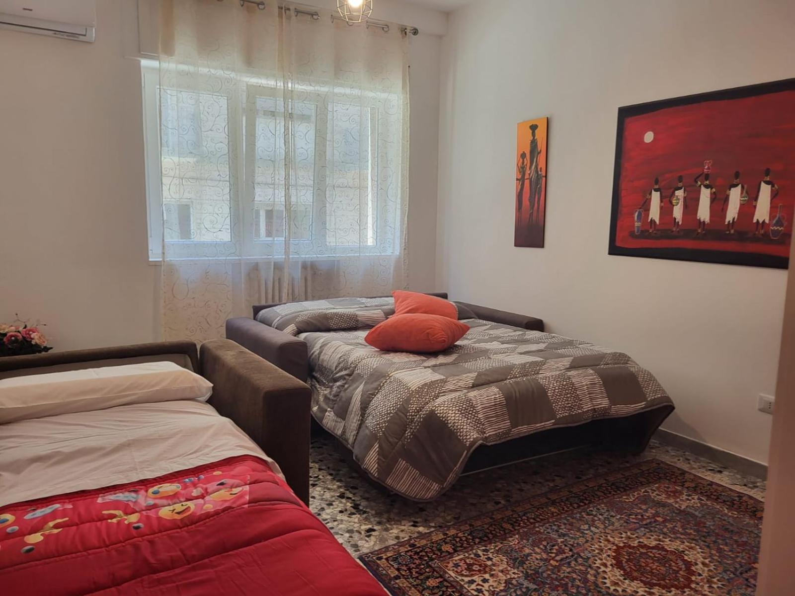 Apartamento Garibaldi Square Bari Exterior foto